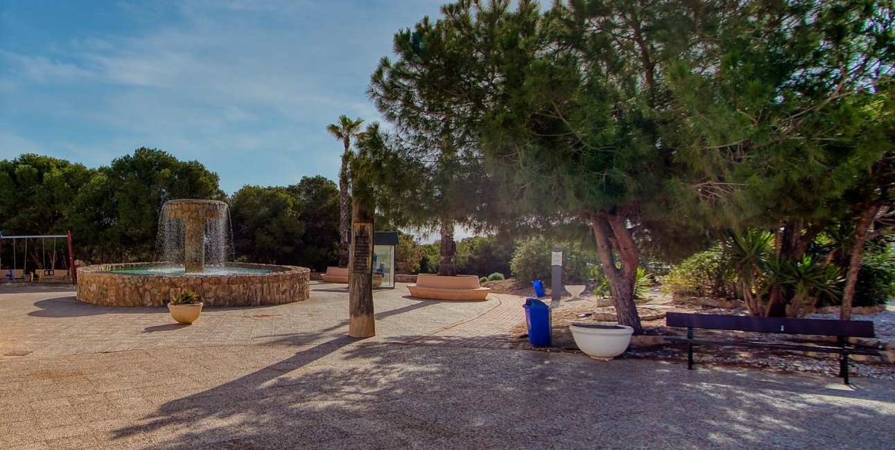 Resale - Apartment / flat -
Torrevieja - La Mata