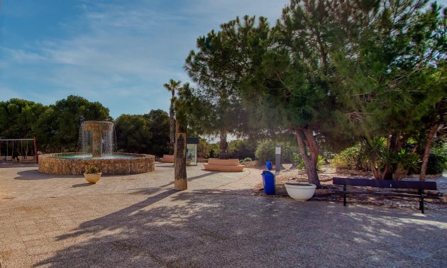 Resale - Apartment / flat -
Torrevieja - La Mata