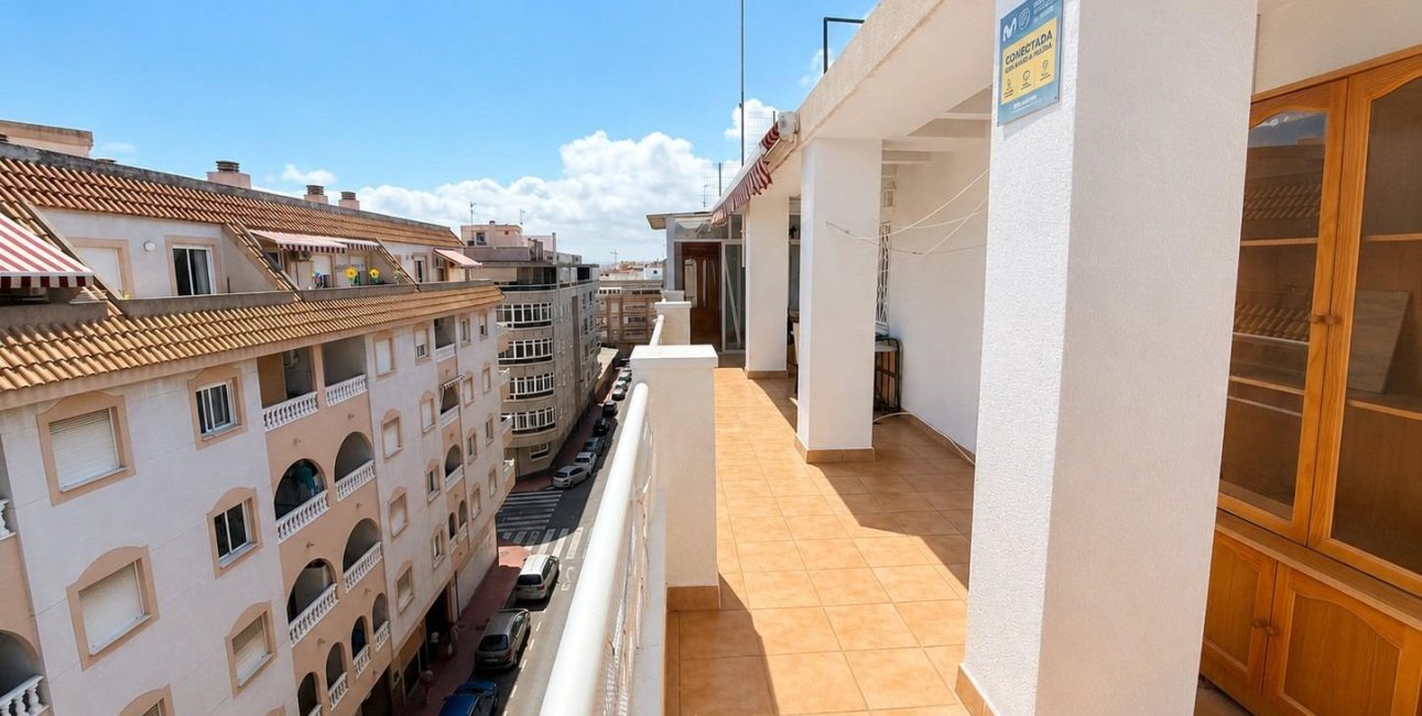 Resale - Penthouse -
Torrevieja - Estacion de autobuses