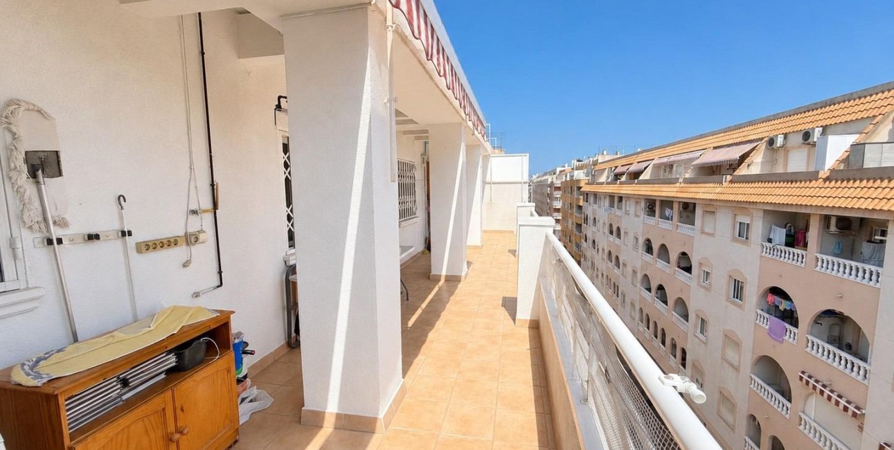Resale - Penthouse -
Torrevieja - Estacion de autobuses
