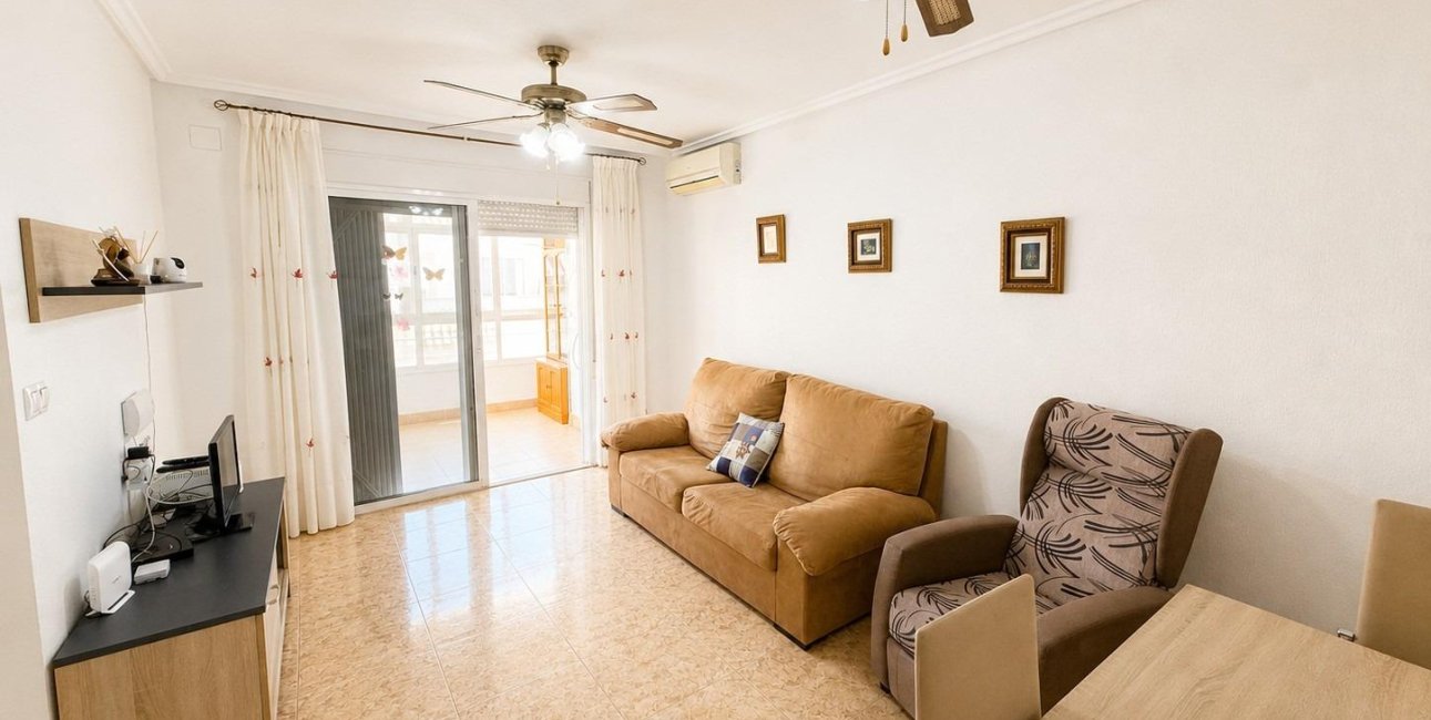 Resale - Penthouse -
Torrevieja - Estacion de autobuses