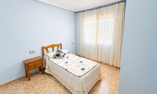 Resale - Penthouse -
Torrevieja - Estacion de autobuses