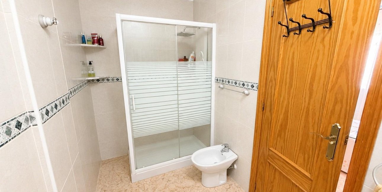 Resale - Penthouse -
Torrevieja - Estacion de autobuses