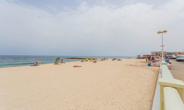 Resale - Penthouse -
Torrevieja - Estacion de autobuses