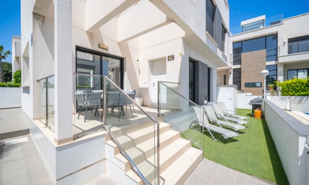 Resale - Villa -
Ciudad Quesada - La Laguna