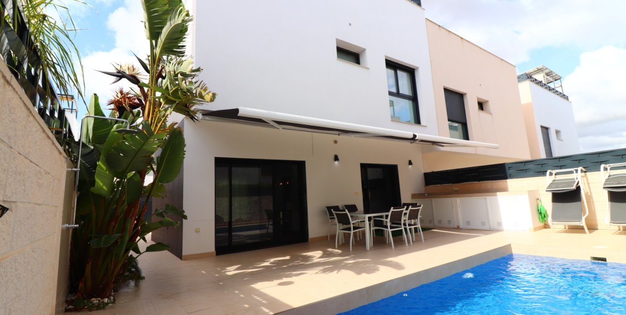 Resale - Townhouse -
Benijofar - Benijofar - Village