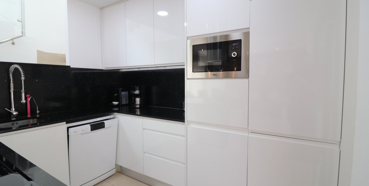 Resale - Townhouse -
Benijofar - Benijofar - Village