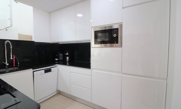 Resale - Townhouse -
Benijofar - Benijofar - Village