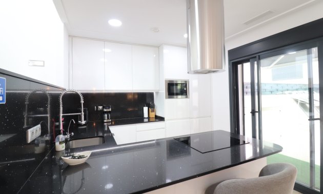 Resale - Townhouse -
Benijofar - Benijofar - Village