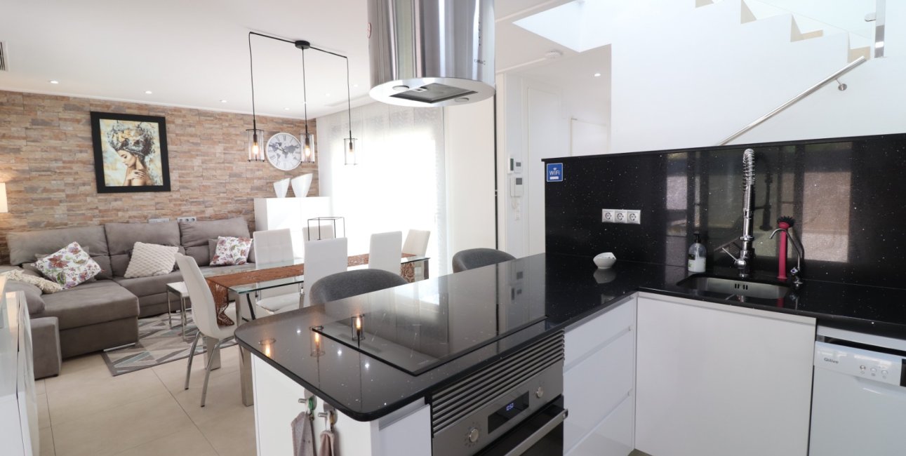Resale - Townhouse -
Benijofar - Benijofar - Village
