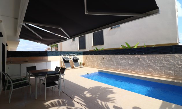 Resale - Townhouse -
Benijofar - Benijofar - Village
