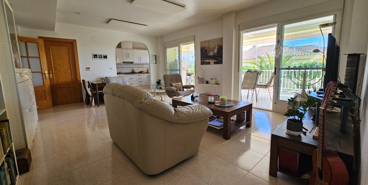 Resale - Villa -
La Marina - La Marina - Urbanization