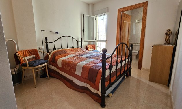 Resale - Villa -
La Marina - La Marina - Urbanization