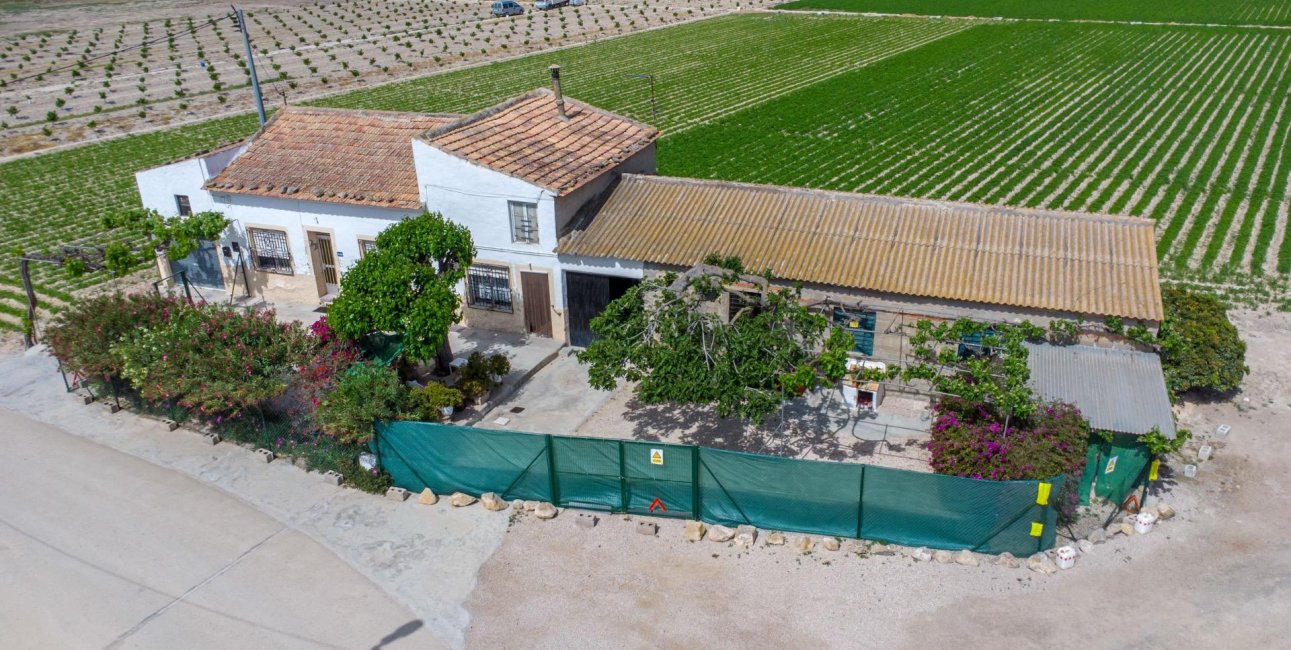 Resale - Country House -
Orihuela - Los Desamparados