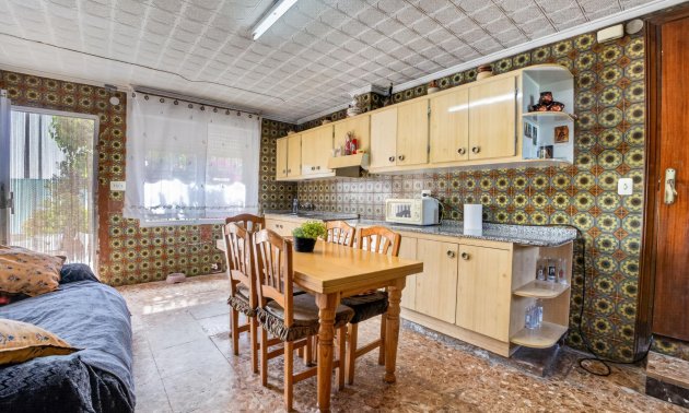 Resale - Country House -
Orihuela - Los Desamparados