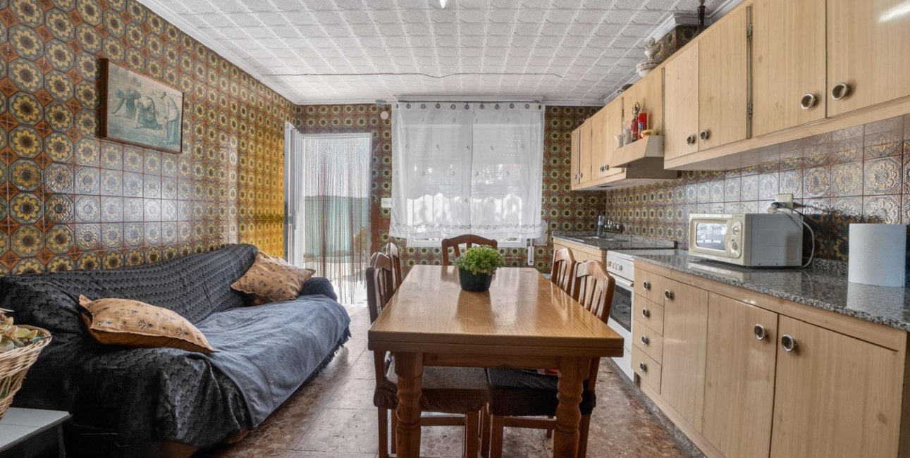 Resale - Country House -
Orihuela - Los Desamparados