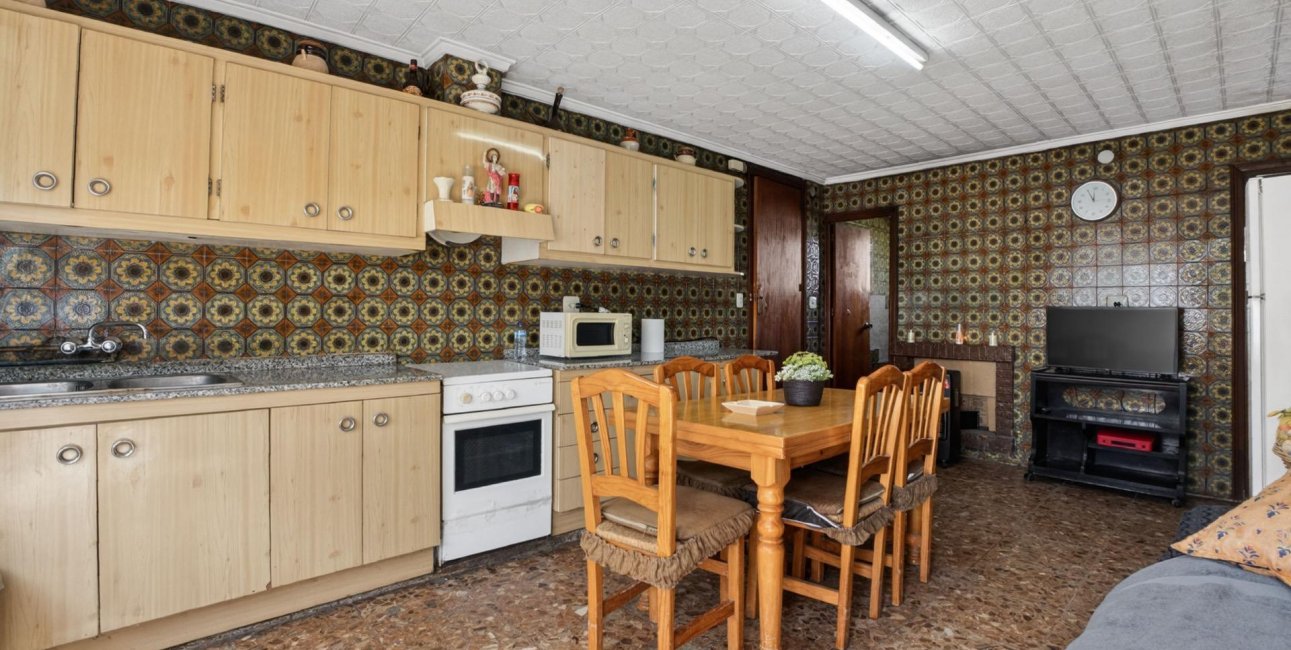 Resale - Country House -
Orihuela - Los Desamparados