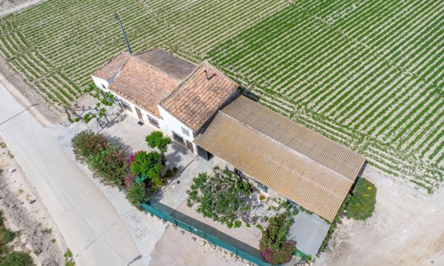 Resale - Country House -
Orihuela - Los Desamparados