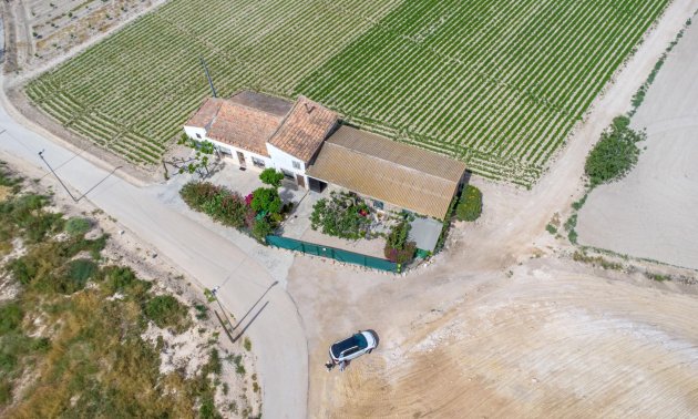 Resale - Country House -
Orihuela - Los Desamparados