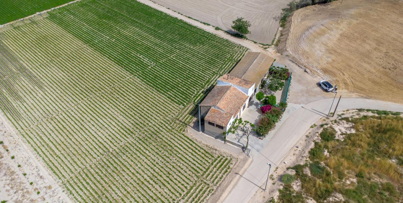 Resale - Country House -
Orihuela - Los Desamparados