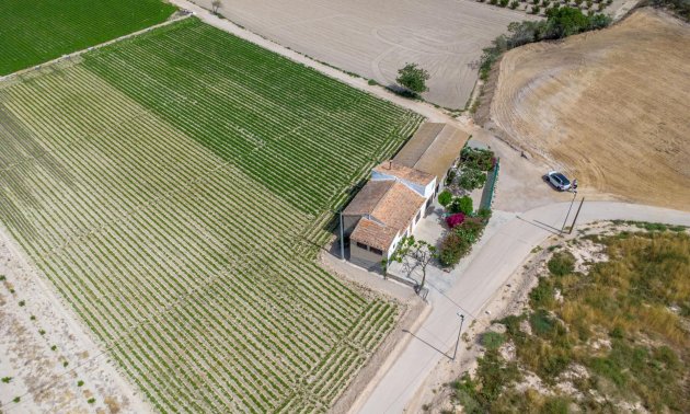 Resale - Country House -
Orihuela - Los Desamparados