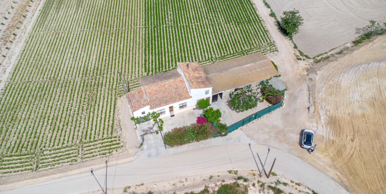 Resale - Country House -
Orihuela - Los Desamparados