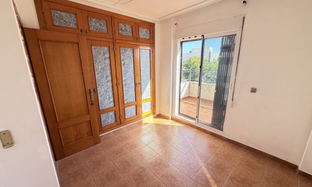 Resale - Townhouse -
Orihuela Costa - Playa Flamenca