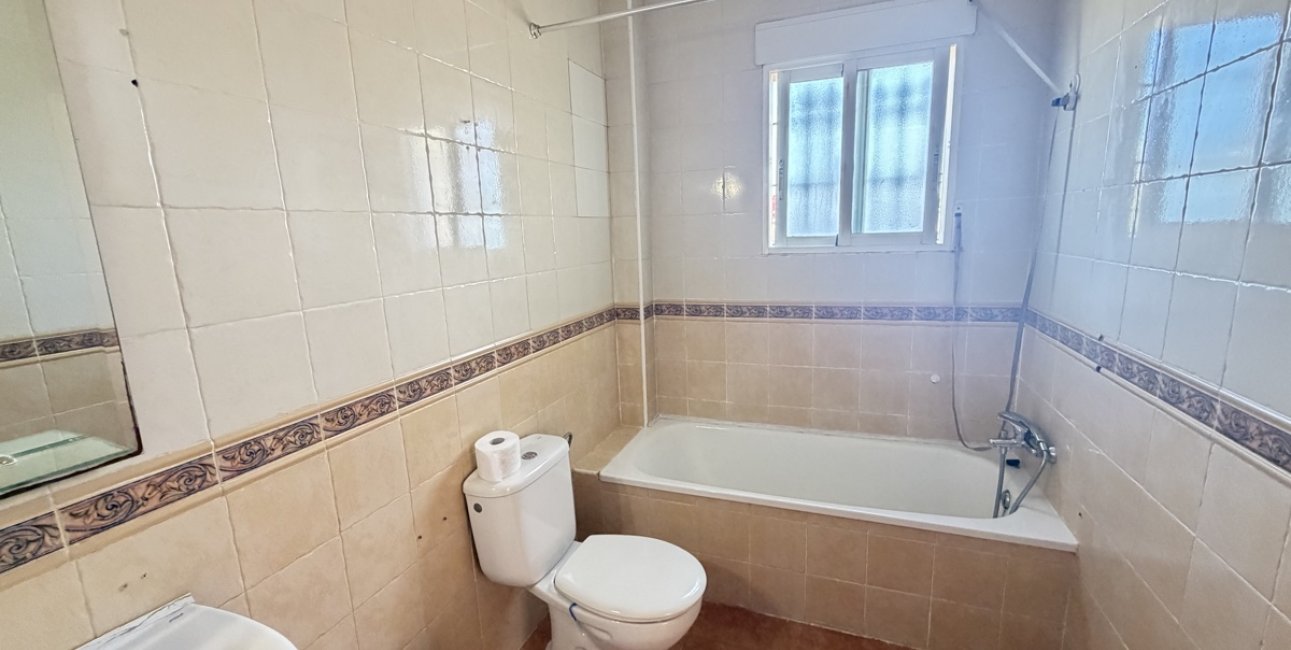 Resale - Townhouse -
Orihuela Costa - Playa Flamenca