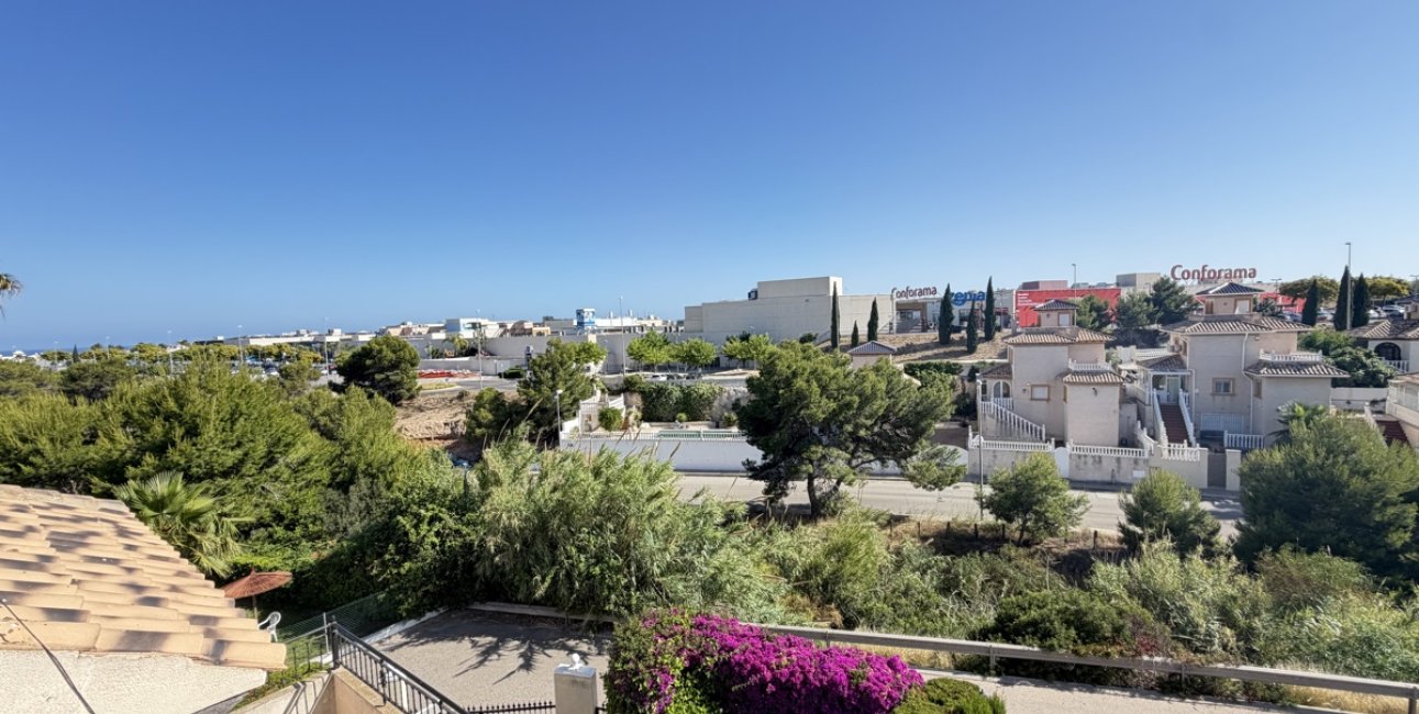 Resale - Townhouse -
Orihuela Costa - Playa Flamenca