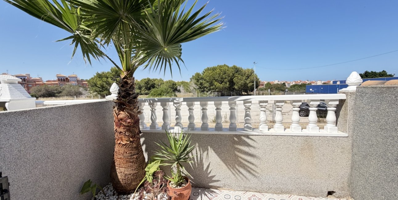Resale - Townhouse -
Orihuela Costa - Playa Flamenca