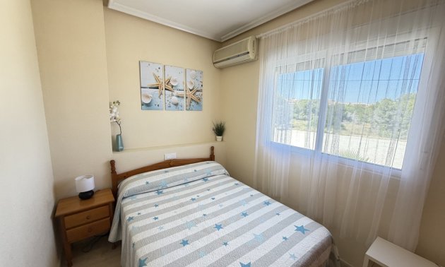 Resale - Townhouse -
Orihuela Costa - Playa Flamenca