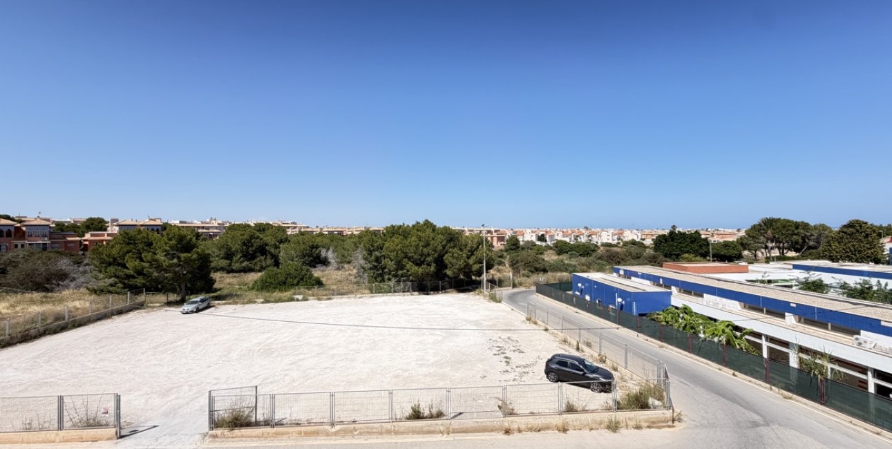 Resale - Townhouse -
Orihuela Costa - Playa Flamenca