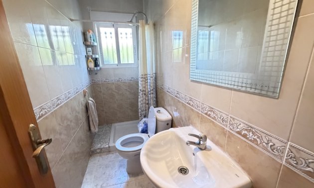 Resale - Villa -
Orihuela Costa - Villamartin