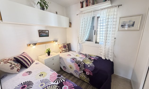 Rynek wtórny - Mieszkanie  -
Orihuela Costa - Cabo Roig
