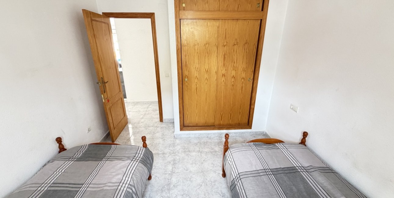 Resale - Villa -
Orihuela Costa - Villamartin