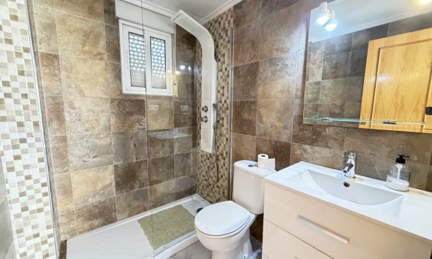 Resale - Villa -
Orihuela Costa - Villamartin