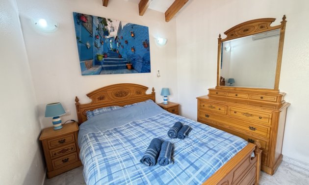 Resale - Villa -
Orihuela Costa - Villamartin