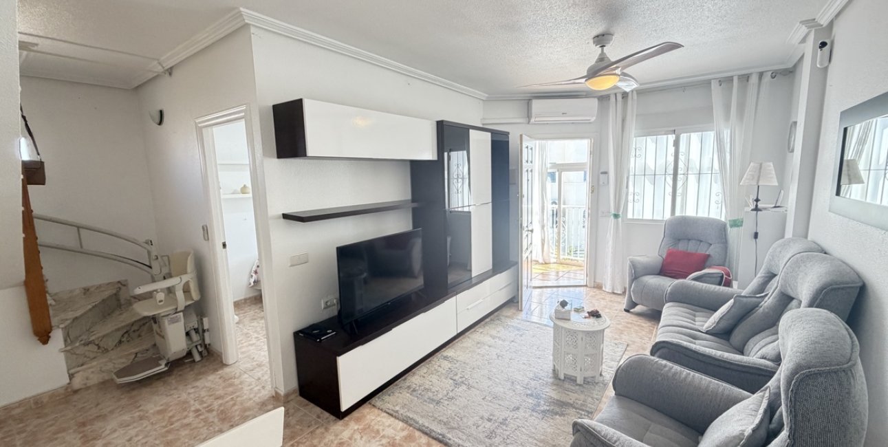 Resale - Duplex -
Orihuela Costa - La Zenia
