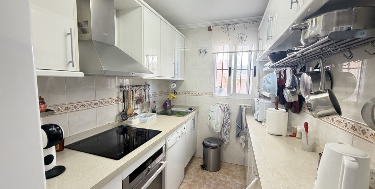 Resale - Duplex -
Orihuela Costa - La Zenia