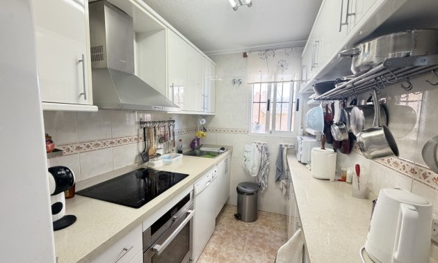 Resale - Duplex -
Orihuela Costa - La Zenia