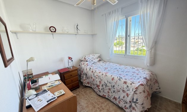 Resale - Duplex -
Orihuela Costa - La Zenia