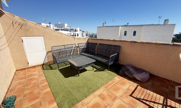 Resale - Duplex -
Orihuela Costa - La Zenia