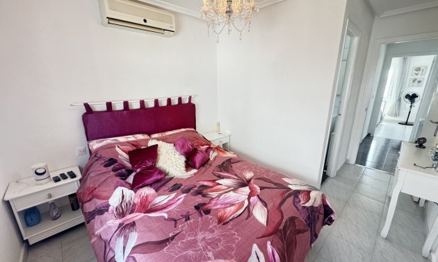 Resale - Villa -
Orihuela Costa - Villamartin