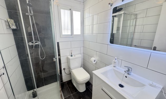 Resale - Villa -
Orihuela Costa - Villamartin