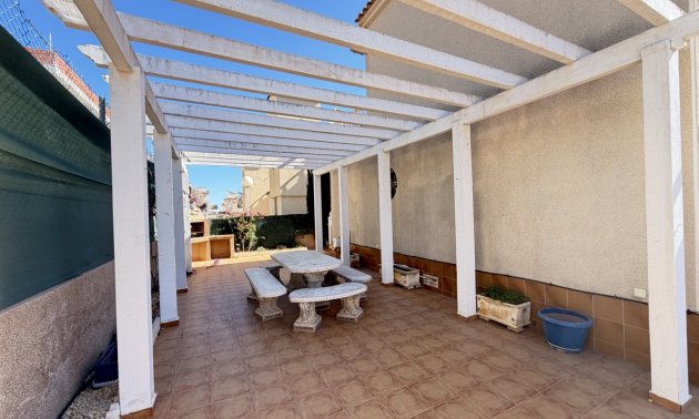 Resale - Villa -
Orihuela Costa - Villamartin