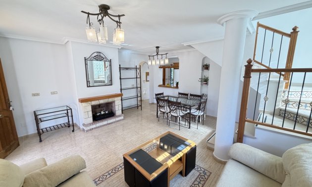 Resale - Villa -
Orihuela Costa - Villamartin