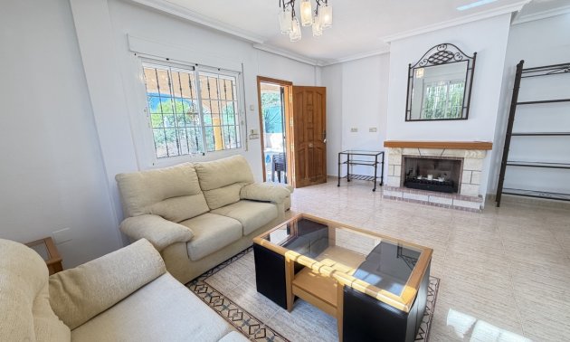 Resale - Villa -
Orihuela Costa - Villamartin