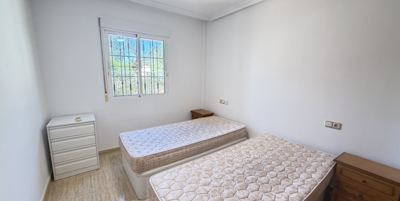 Resale - Villa -
Orihuela Costa - Villamartin