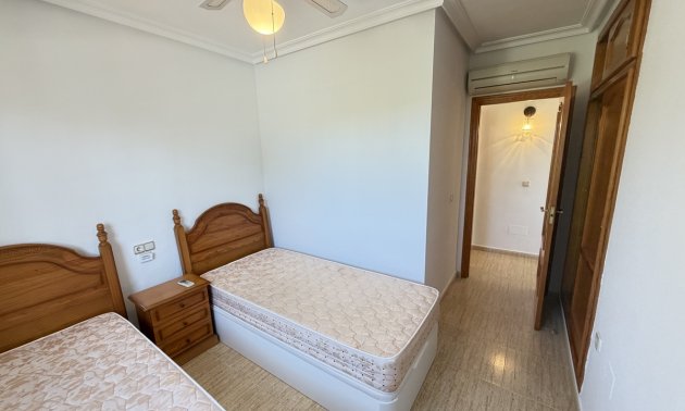 Resale - Villa -
Orihuela Costa - Villamartin