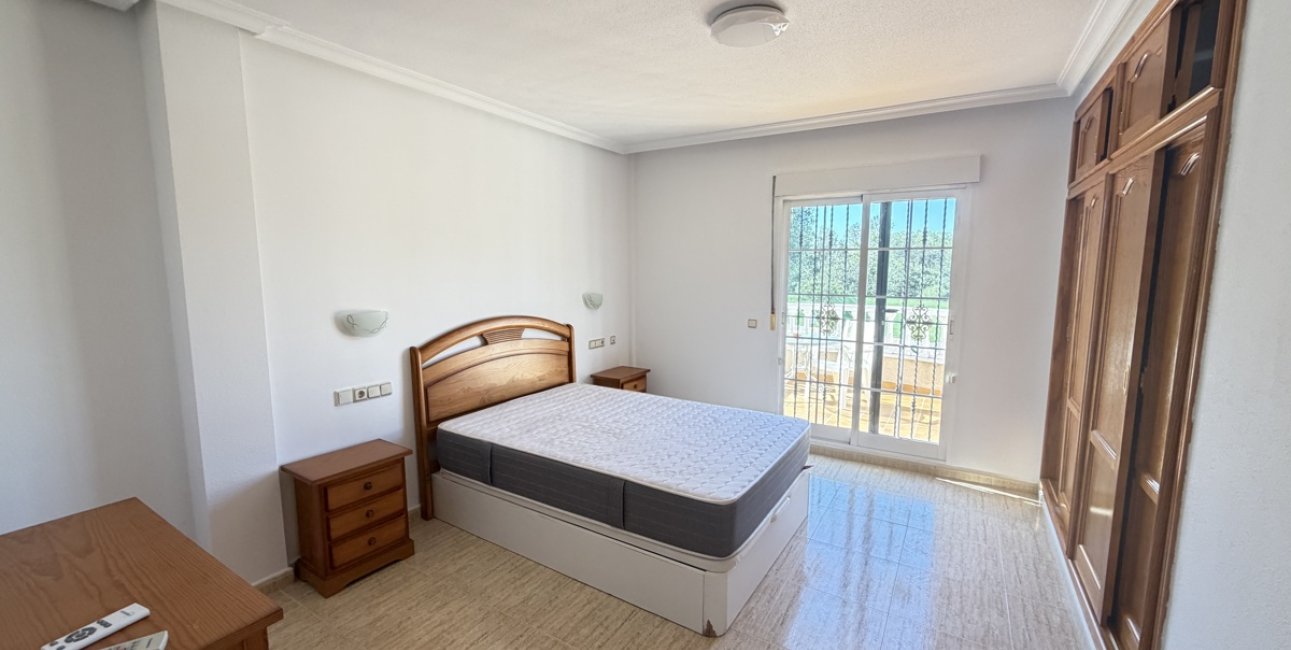 Resale - Villa -
Orihuela Costa - Villamartin